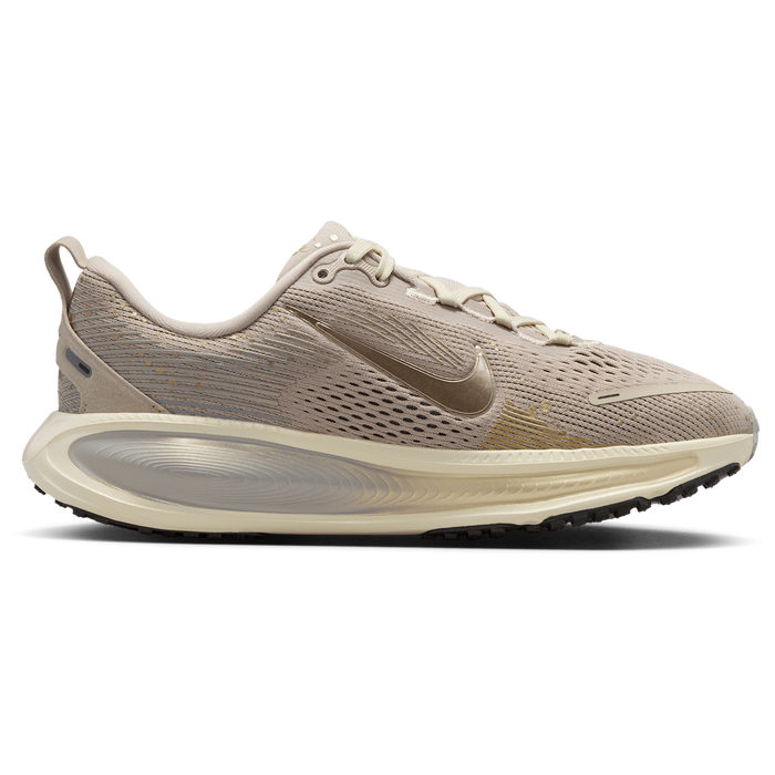 Nike Vomero 18