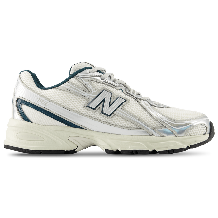 New Balance 740