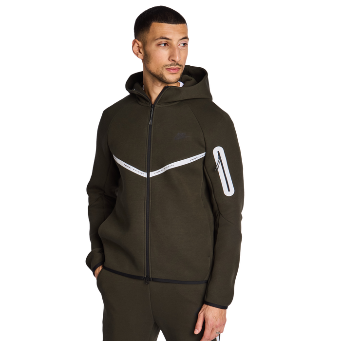 Nike Tech Fleece Reflective
