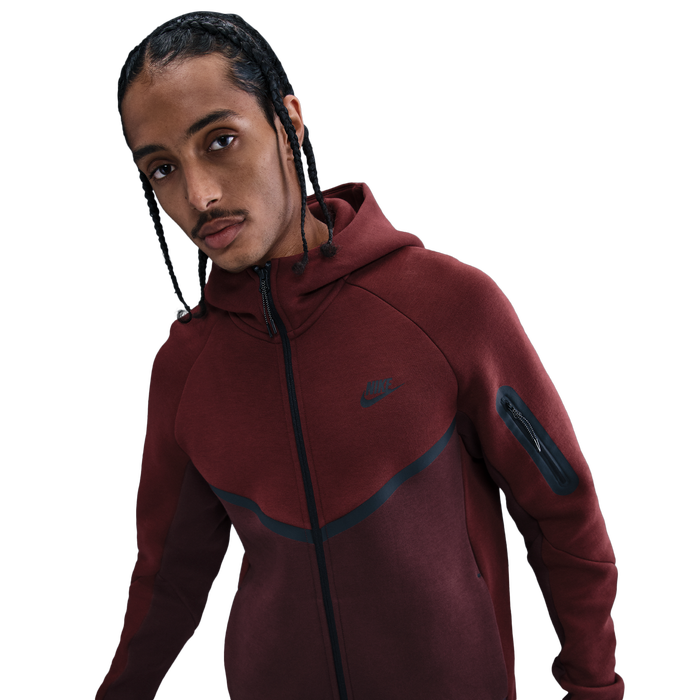 Nike Tech Fleece