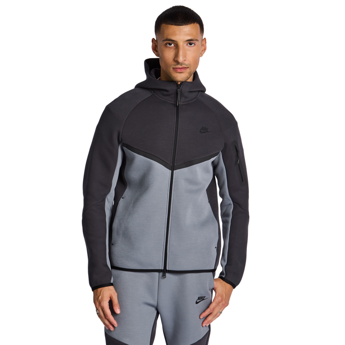 Nike Tech Fleece