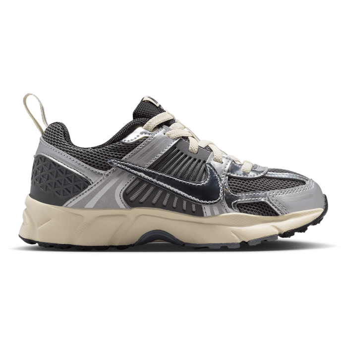 Nike Vomero 5