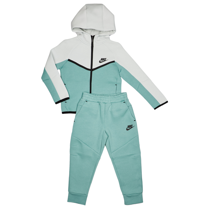 Nike Tech Fleece
