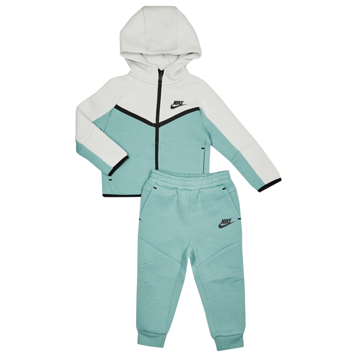 Nike Tech Fleece