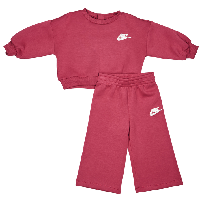 Nike Club