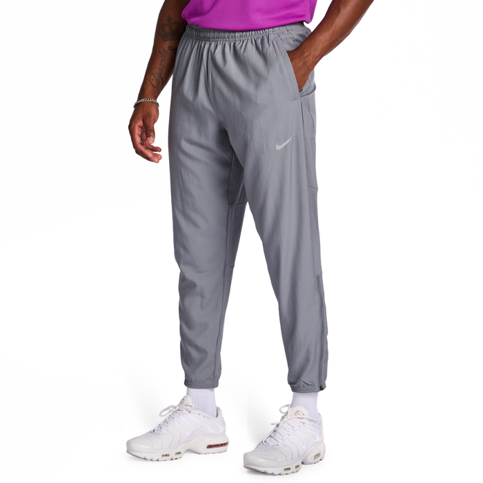 Nike Challenger