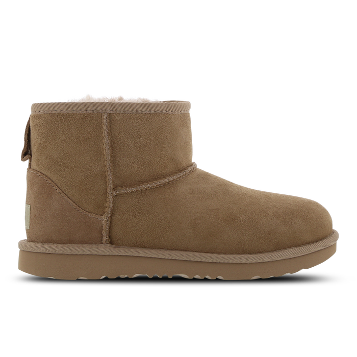UGG Classic Mini