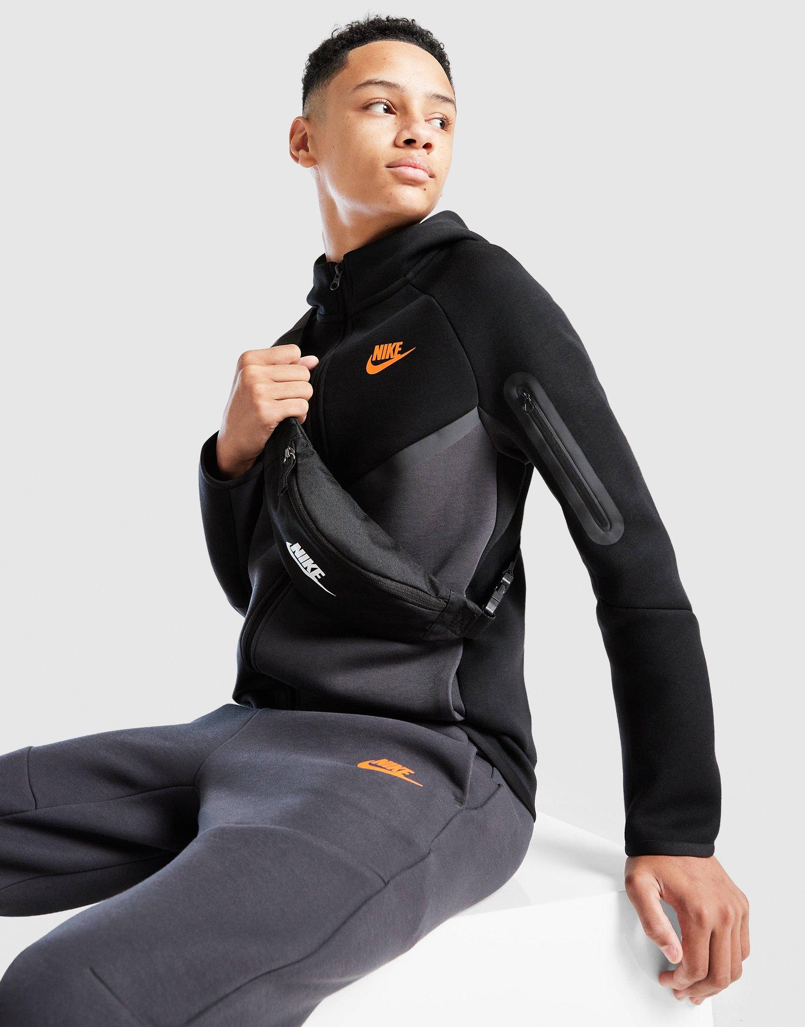 Nike Chaqueta con capucha Tech Colour Block Full Zip
