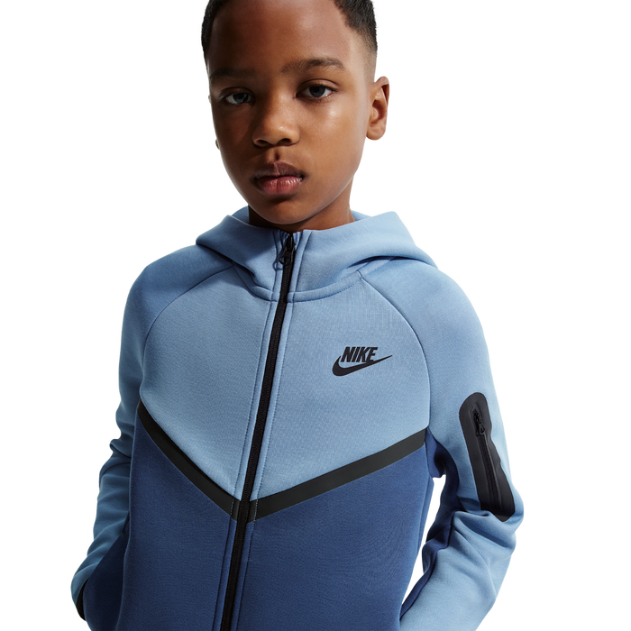 Nike Tech Colorblock