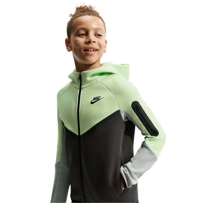 Nike Tech Colorblock
