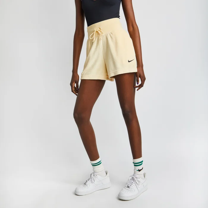 Nike Swoosh