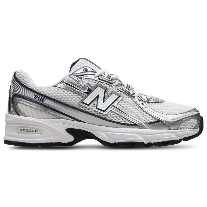 New Balance 740